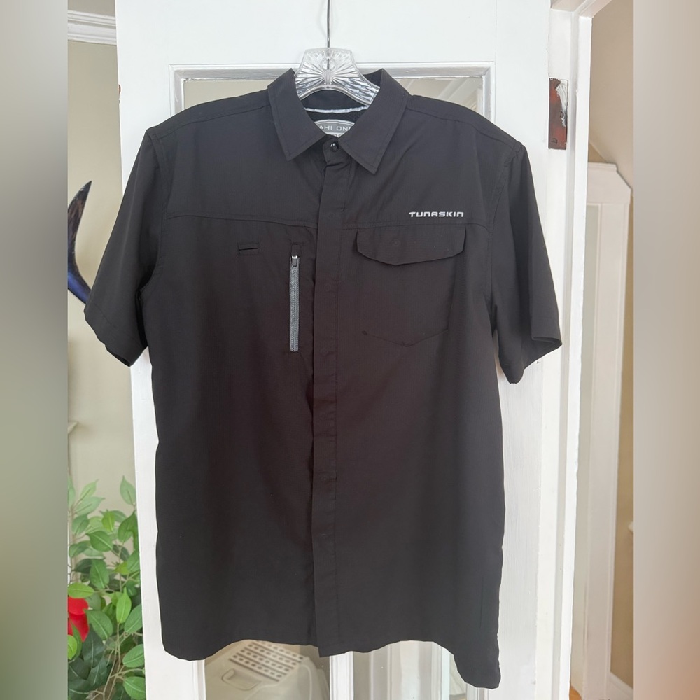 Men’s Black Lightweight, button down shirt
